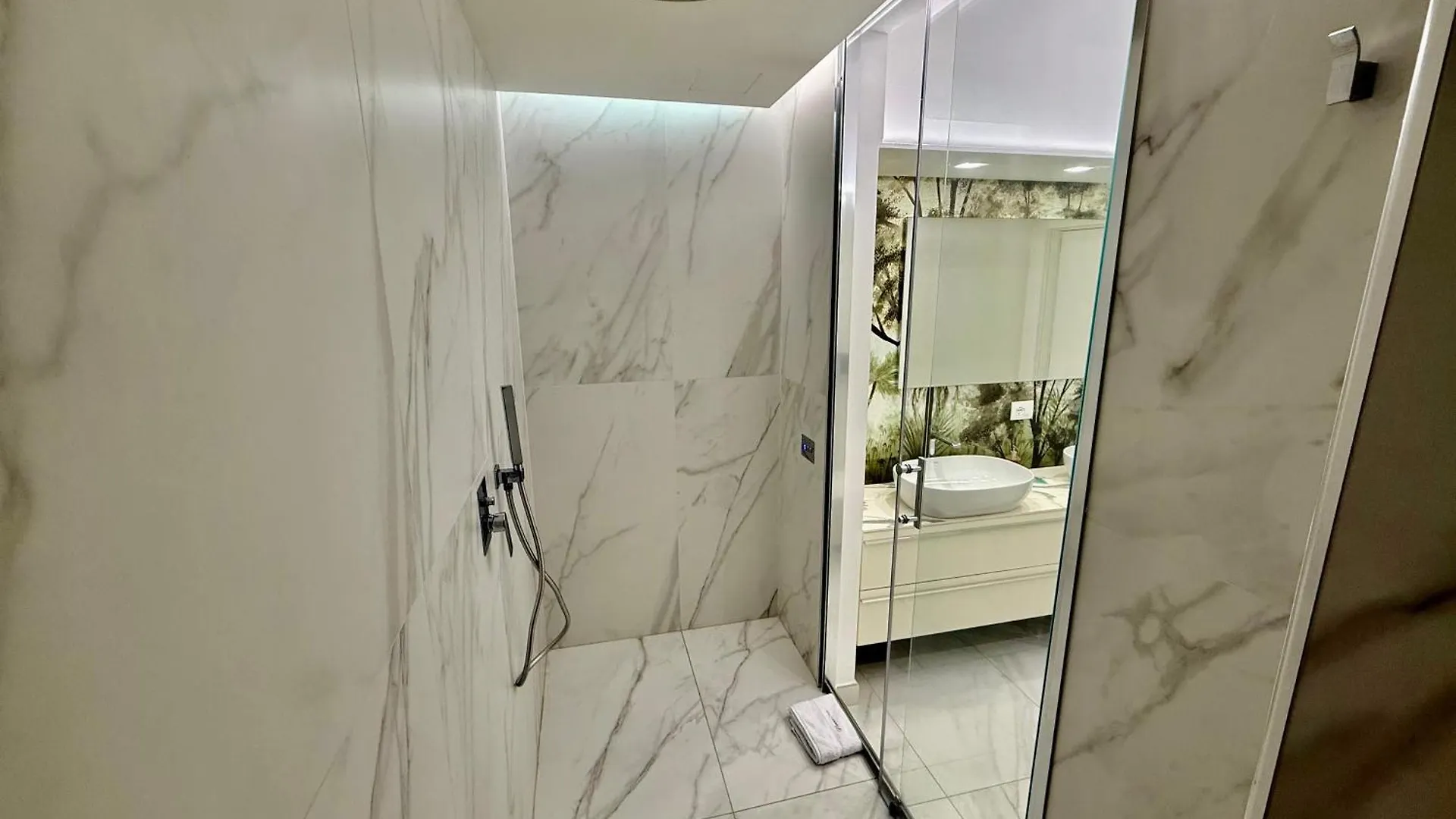 בית הארחה פורטו אמפדוקלה Albanese Luxury Rooms