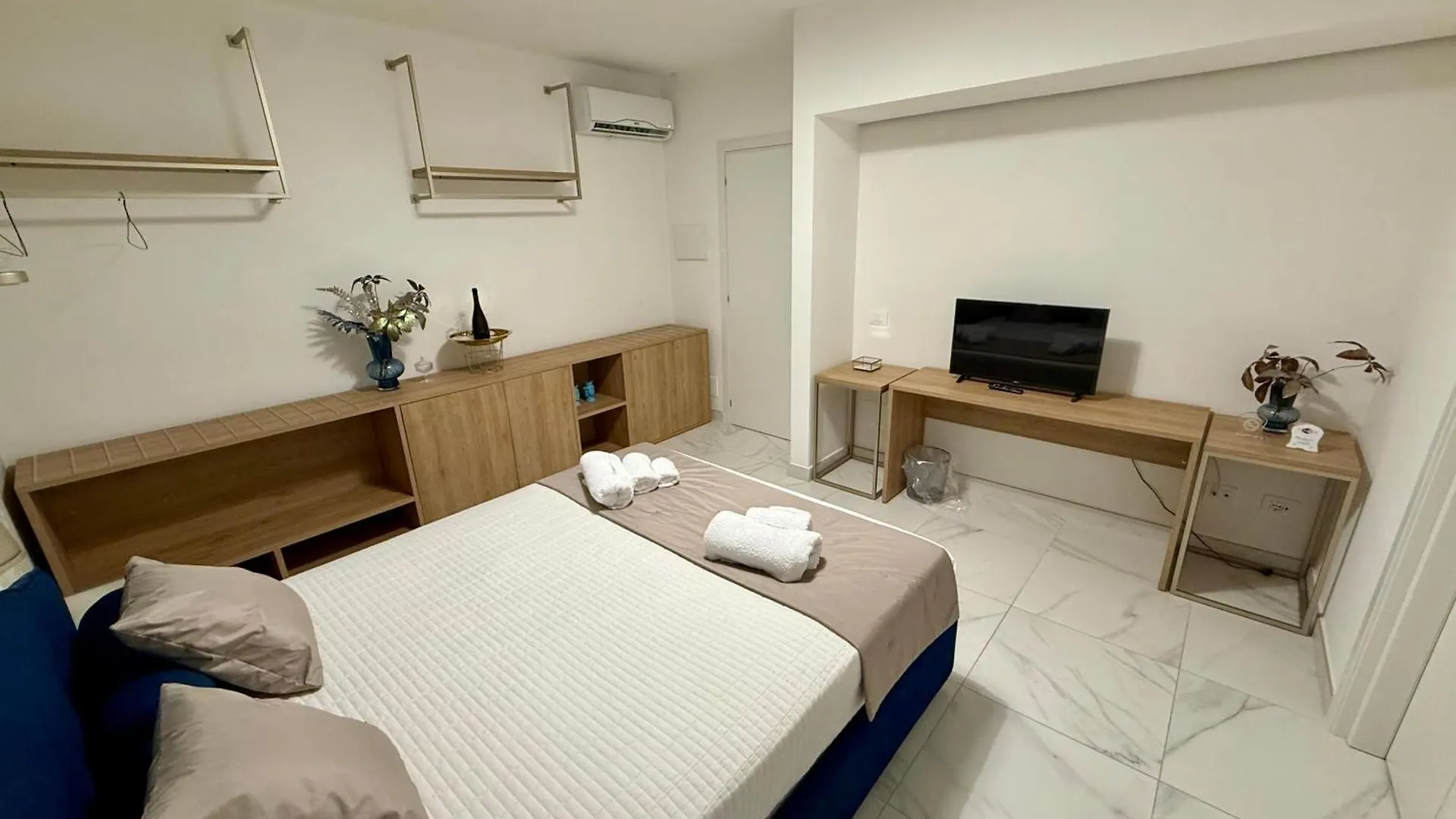 פורטו אמפדוקלה Albanese Luxury Rooms פורטו אמפדוקלה
