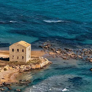 Vicoletto Fiorito Porto Empedocle